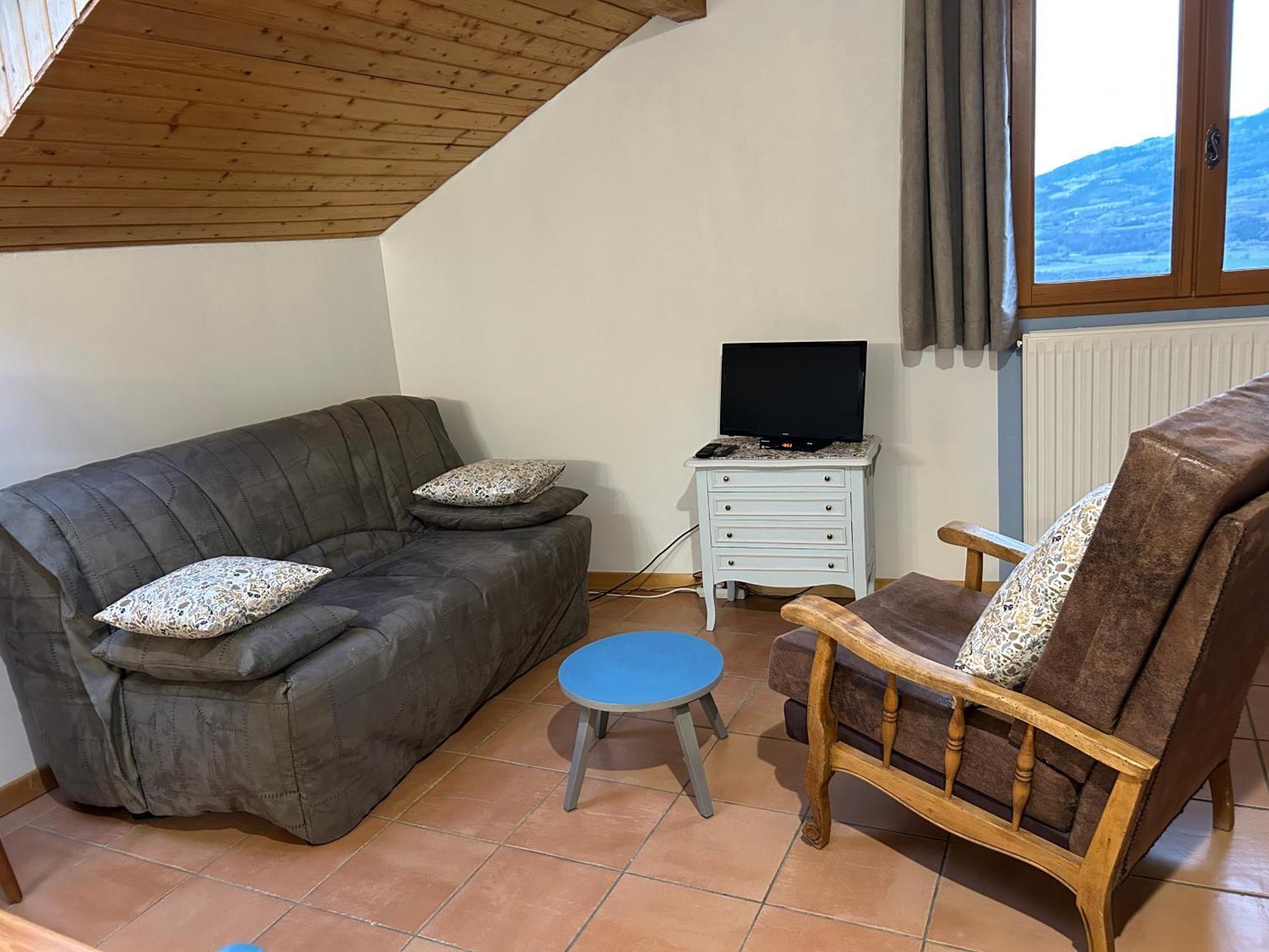 Le Petit Soleil Apartment Siguret Екстериор снимка