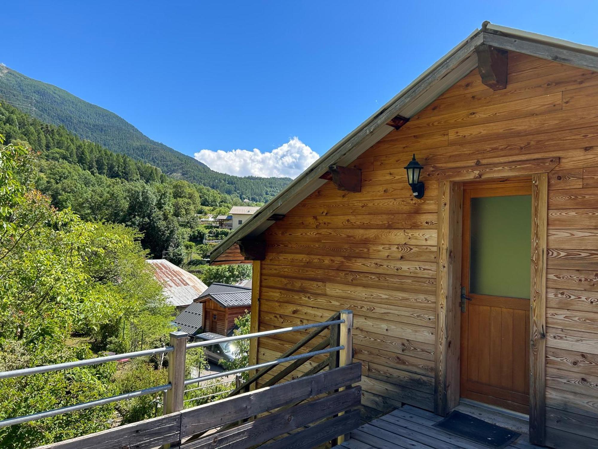 Le Petit Soleil Apartment Siguret Екстериор снимка